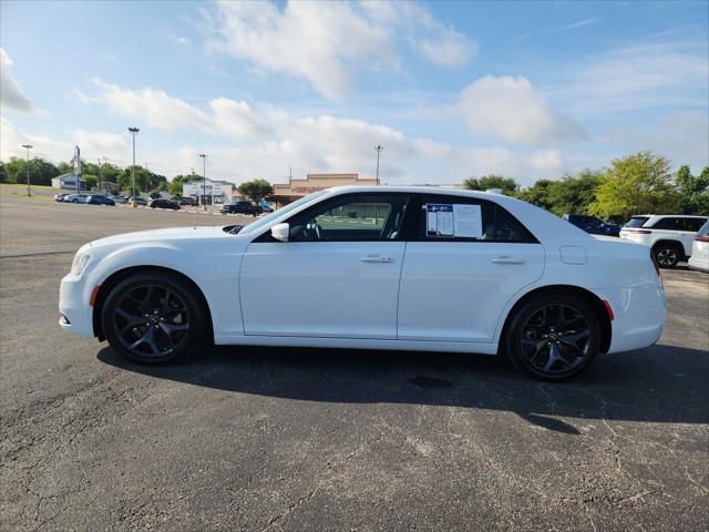 2023 Chrysler 300 300S