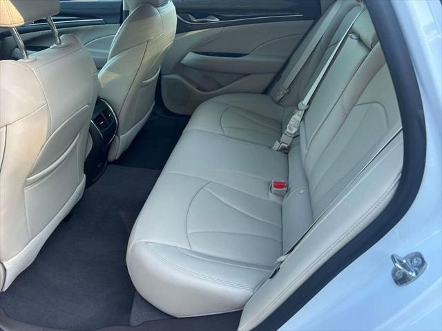 2019 Buick LaCrosse FWD Essence