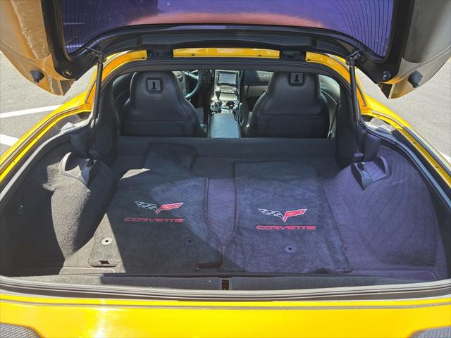 2005 Chevrolet Corvette Base