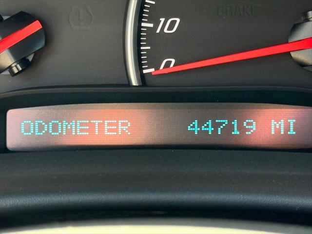 2005 Chevrolet Corvette Base