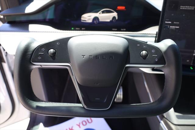 2022 Tesla Model X Plaid Tri Motor All-Wheel Drive