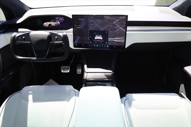 2022 Tesla Model X Plaid Tri Motor All-Wheel Drive