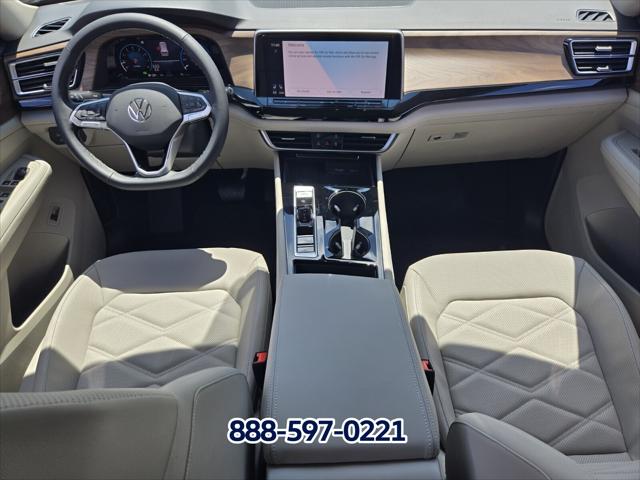 2026 Volkswagen Atlas SE with Technology
