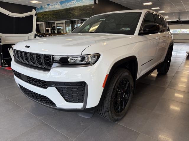 2026 Jeep Grand Cherokee GRAND CHEROKEE LAREDO ALTITUDE 4X4 2026 Jeep Grand Cherokee GRAND CHEROKEE LAREDO ALTITUDE 4X4