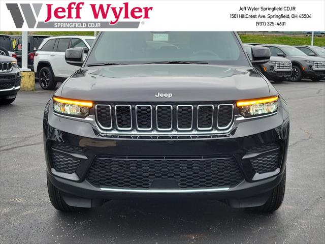 2026 Jeep Grand Cherokee GRAND CHEROKEE LAREDO X 4X4
