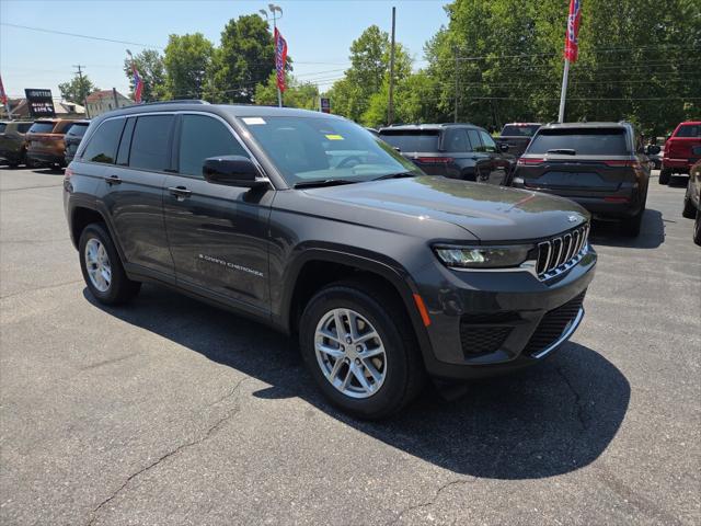 2026 Jeep Grand Cherokee GRAND CHEROKEE LAREDO X 4X4 2026 Jeep Grand Cherokee GRAND CHEROKEE LAREDO X 4X4