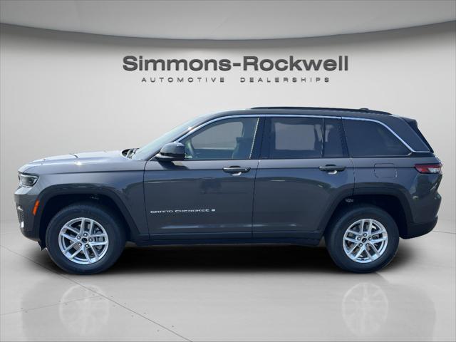 2026 Jeep Grand Cherokee GRAND CHEROKEE LAREDO 4X4 2026 Jeep Grand Cherokee GRAND CHEROKEE LAREDO 4X4