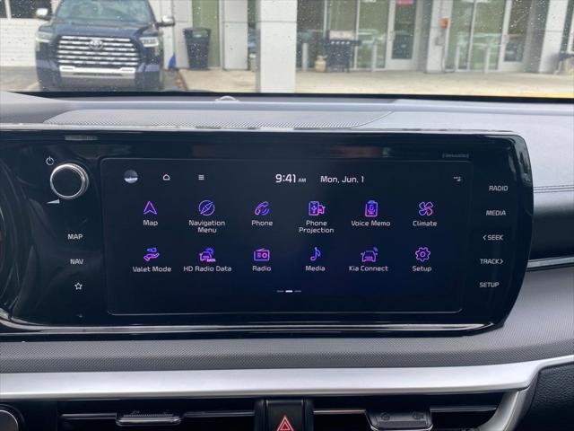2023 Kia K5 GT-Line