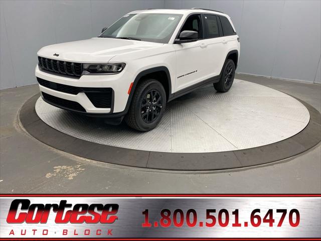 2026 Jeep Grand Cherokee GRAND CHEROKEE LAREDO ALTITUDE 4X4