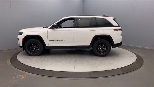 2026 Jeep Grand Cherokee GRAND CHEROKEE LAREDO ALTITUDE 4X4
