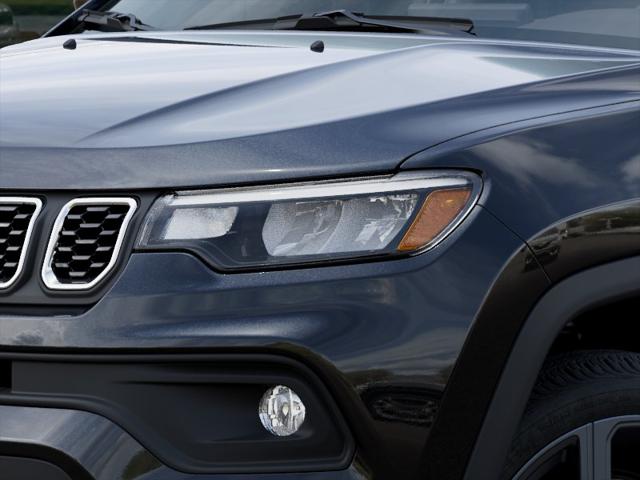 New 2026 Diamond Black Crystal Pearl-Coat Exterior Paint Jeep 85th Anniversary image 71