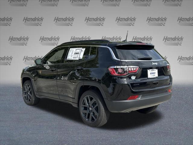 New 2026 Diamond Black Crystal Pearl-Coat Exterior Paint Jeep 85th Anniversary image 33