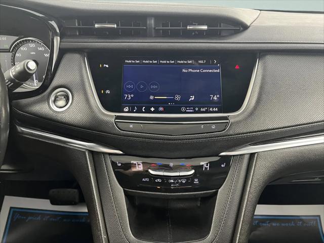 2022 Cadillac XT5 AWD Premium Luxury