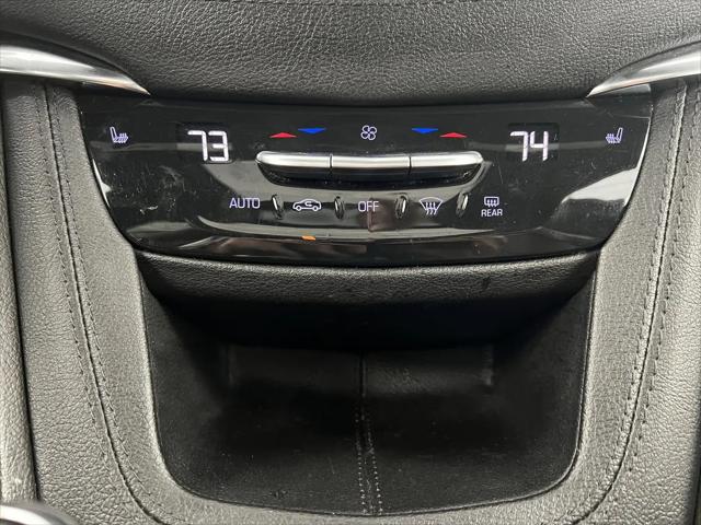 2022 Cadillac XT5 AWD Premium Luxury