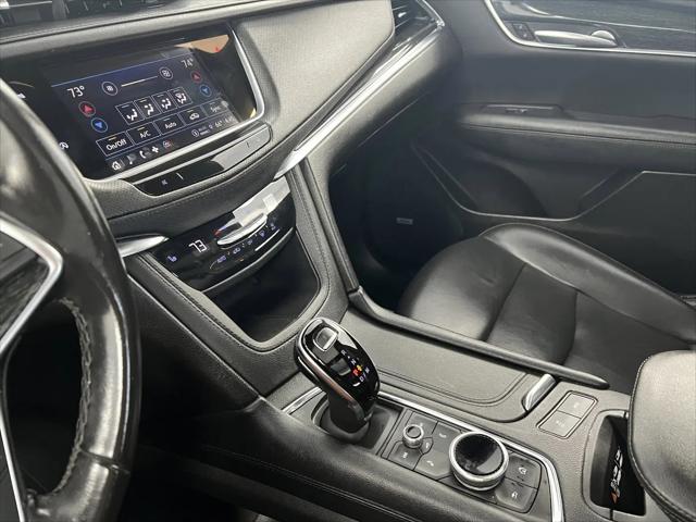 2022 Cadillac XT5 AWD Premium Luxury