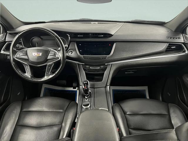 2022 Cadillac XT5 AWD Premium Luxury