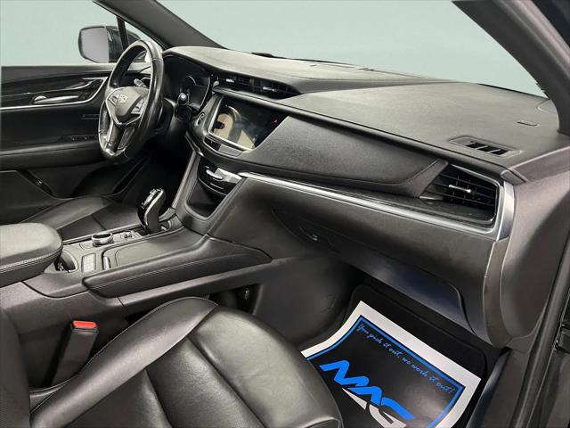 2022 Cadillac XT5 AWD Premium Luxury