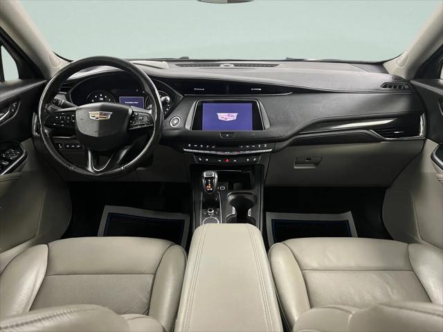 2019 Cadillac XT4 Premium Luxury