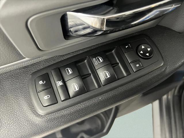 2021 Ram 1500 SLT Crew Cab 4x2 6'4" Box