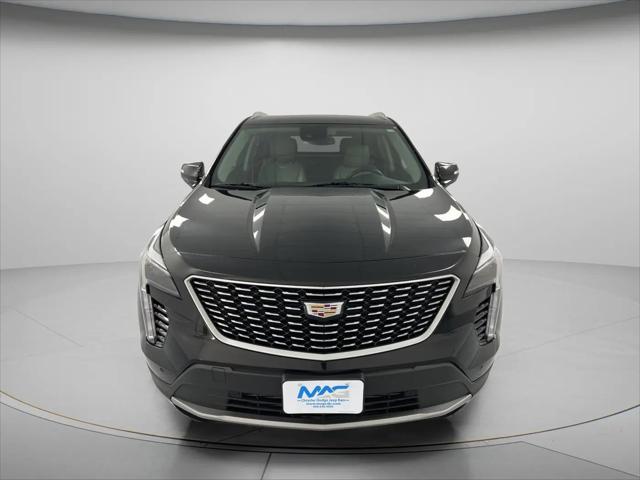 2023 Cadillac XT4 FWD Premium Luxury