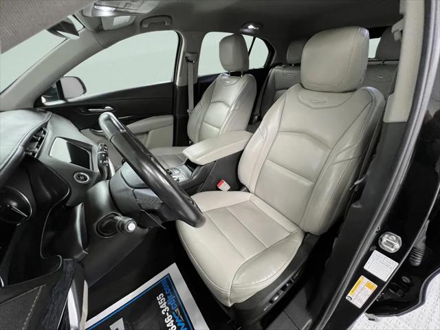 2023 Cadillac XT4 FWD Premium Luxury