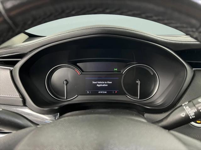 2023 Cadillac XT4 FWD Premium Luxury