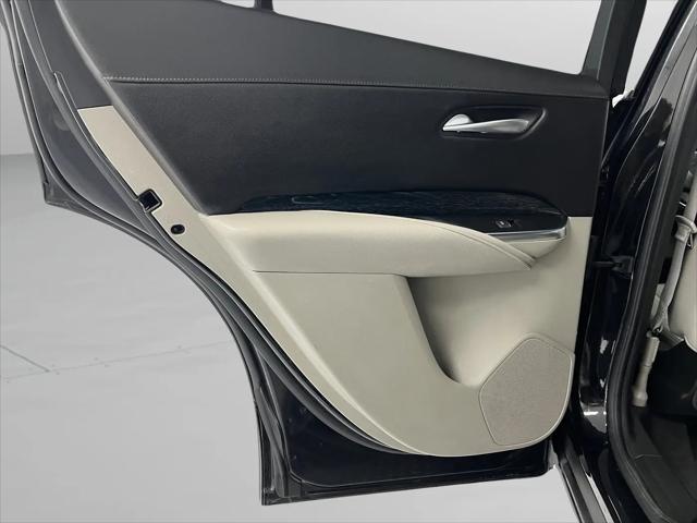 2023 Cadillac XT4 FWD Premium Luxury