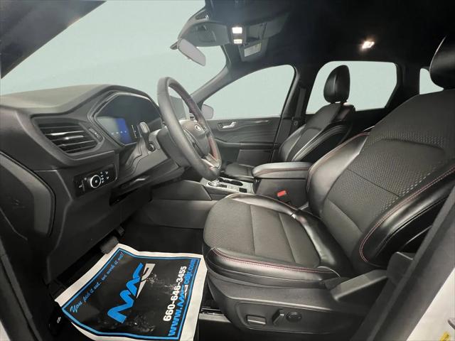 2025 Ford Escape ST-Line Select
