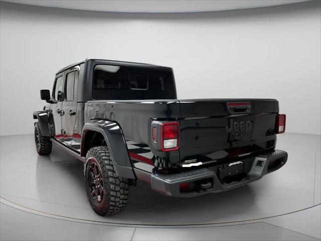 2022 Jeep Gladiator Sport