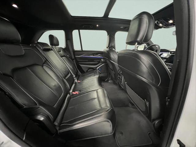 2022 Jeep Grand Cherokee Overland 4x4