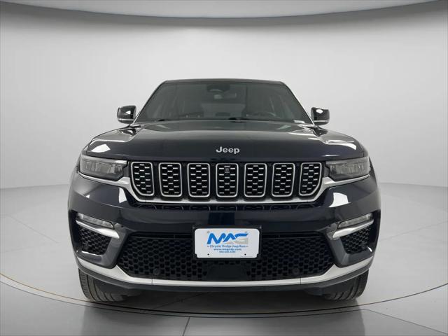 2022 Jeep Grand Cherokee Summit 4x4