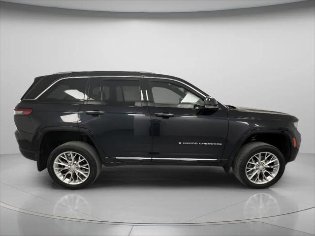 2022 Jeep Grand Cherokee Summit 4x4