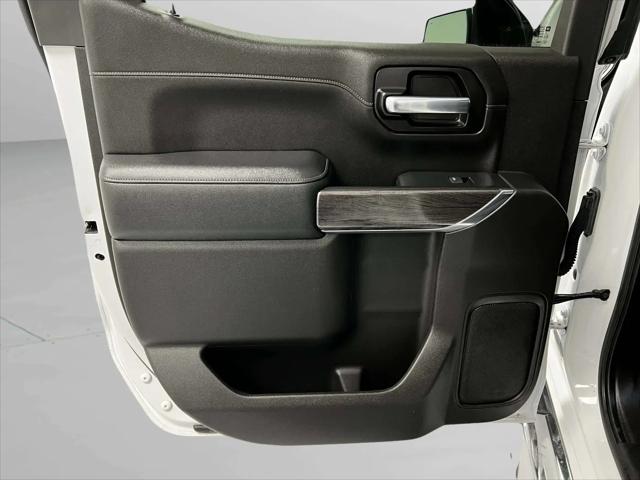 2021 Chevrolet Silverado 1500 4WD Crew Cab Short Bed LTZ