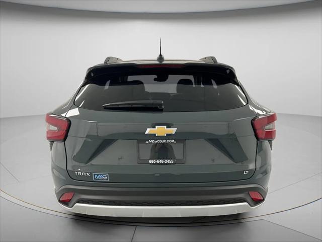 2025 Chevrolet Trax FWD LT
