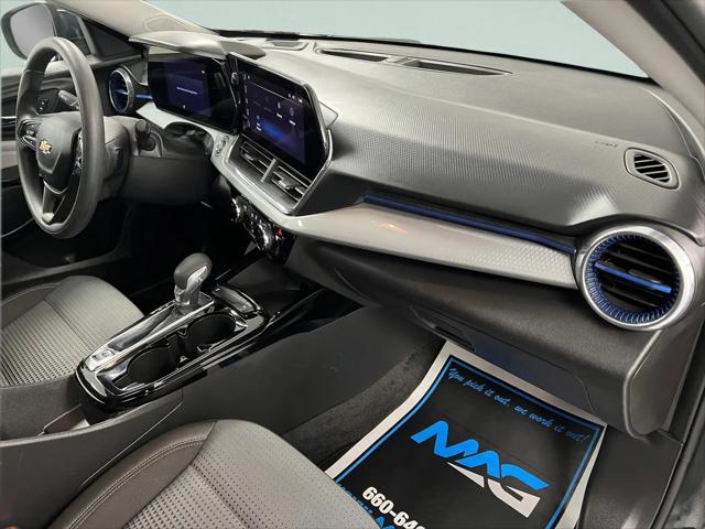 2025 Chevrolet Trax FWD LT