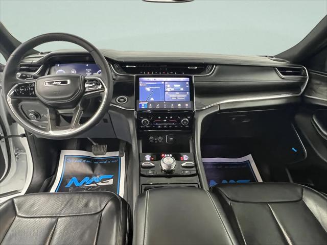 2023 Jeep Grand Cherokee Overland 4x4
