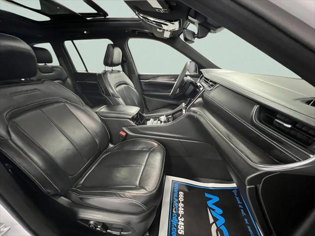 2023 Jeep Grand Cherokee Overland 4x4