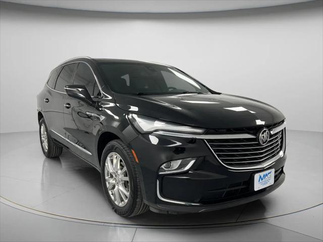 2023 Buick Enclave Essence FWD