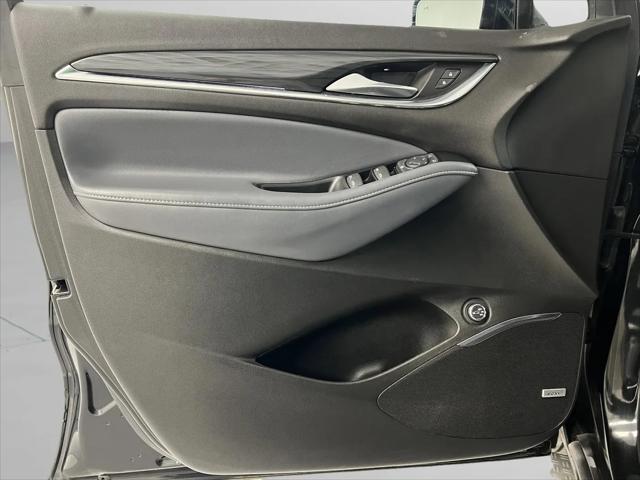 2023 Buick Enclave Essence FWD