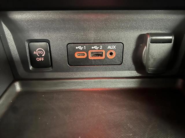 2024 Nissan Sentra SV Xtronic CVT