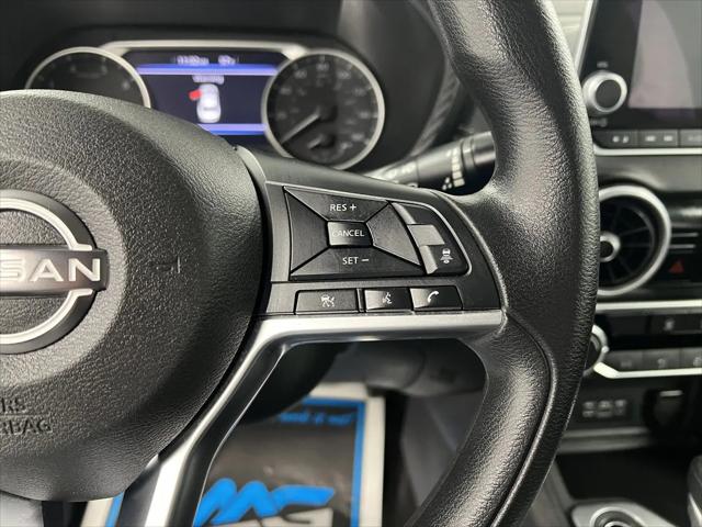 2024 Nissan Sentra SV Xtronic CVT