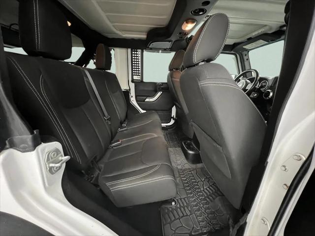2017 Jeep Wrangler Unlimited Sahara 4x4