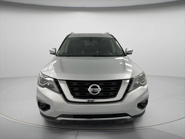 2019 Nissan Pathfinder SL