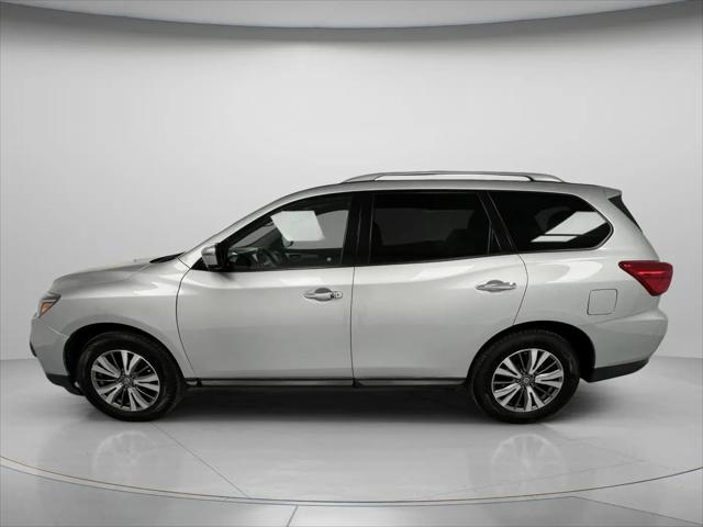 2019 Nissan Pathfinder SL