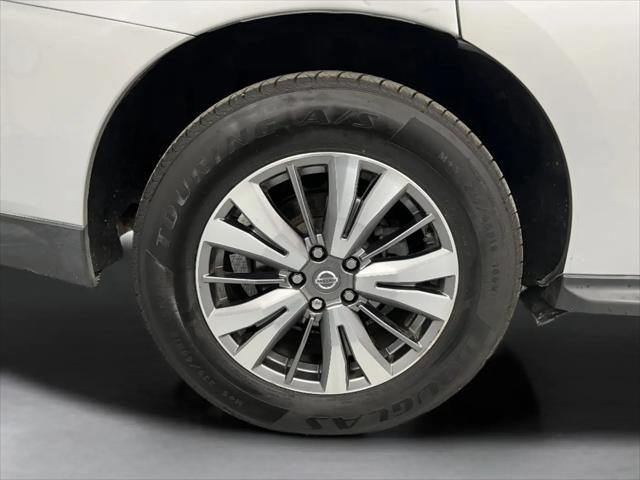 2019 Nissan Pathfinder SL