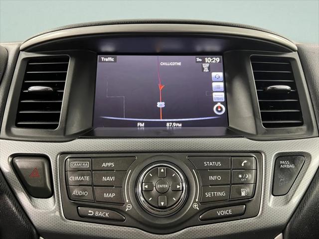 2019 Nissan Pathfinder SL