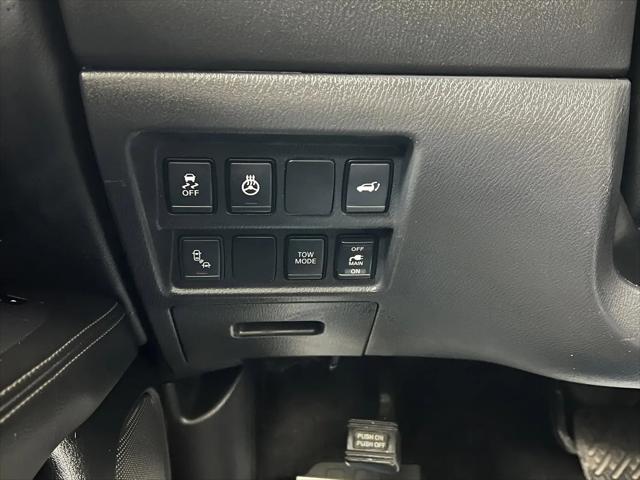 2019 Nissan Pathfinder SL
