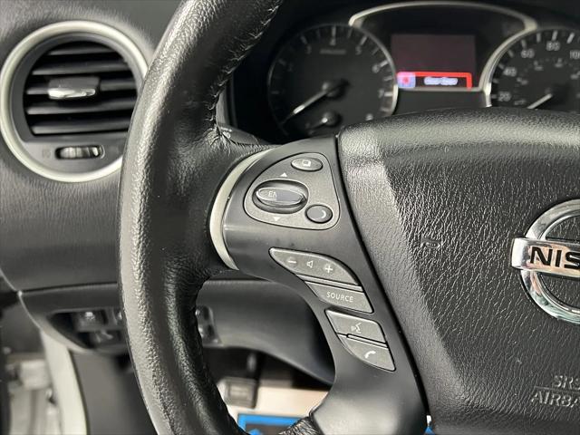 2019 Nissan Pathfinder SL