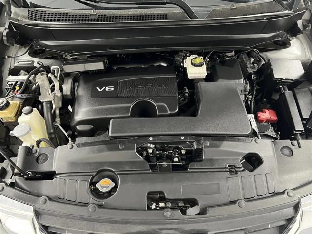 2019 Nissan Pathfinder SL