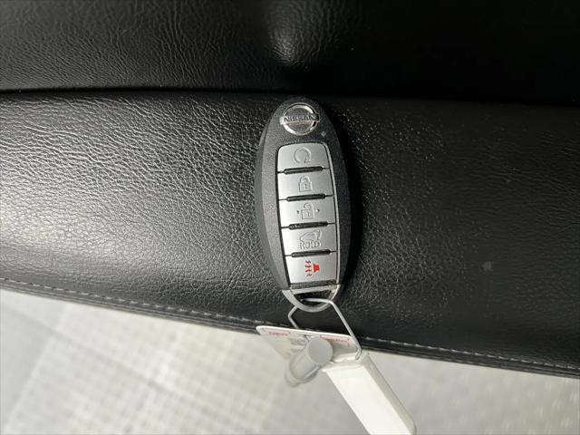 2019 Nissan Pathfinder SL